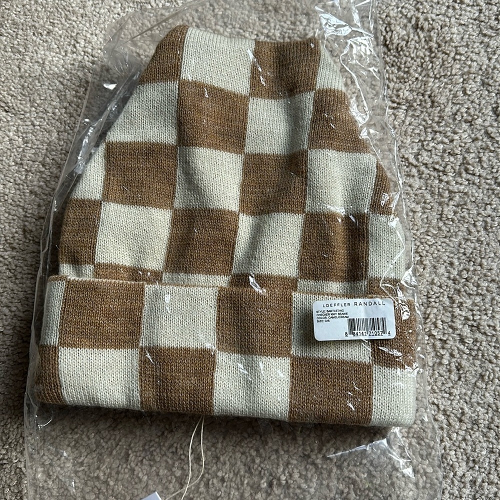 NWT Loeffler Randall Bartlett hat